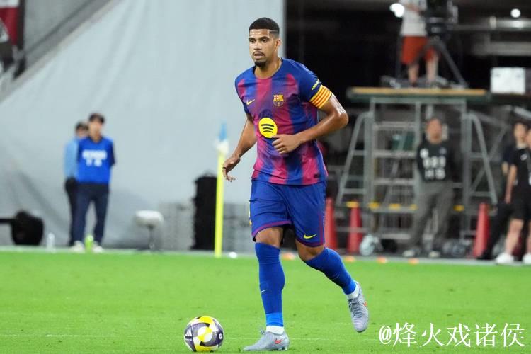 红牌风波 心态崩溃！巴萨26岁队长透支：身心疲惫